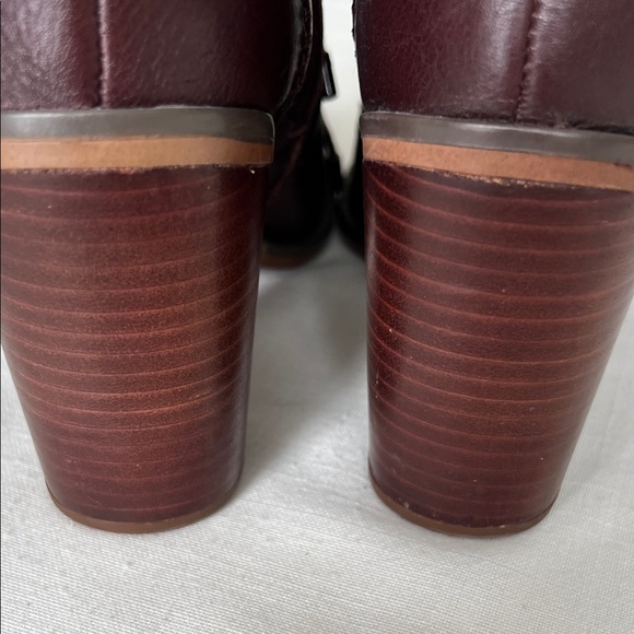 Franco Sarto Women's Burgundy Leather Ankle Boots - Picture 6 of 10